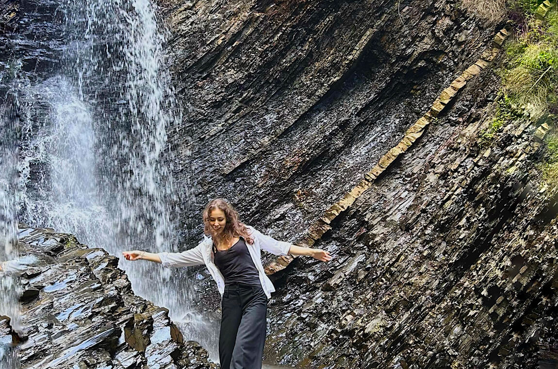 Картинка водоспад Женецький Гук